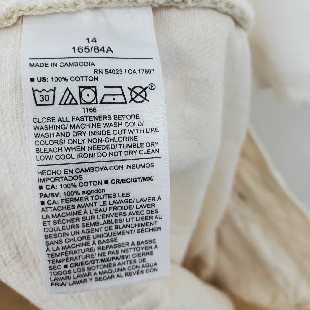 Old Navy Womens 14 Mid-Rise Baggy Denim Shorts Cream Off-White Cotton Button Fly